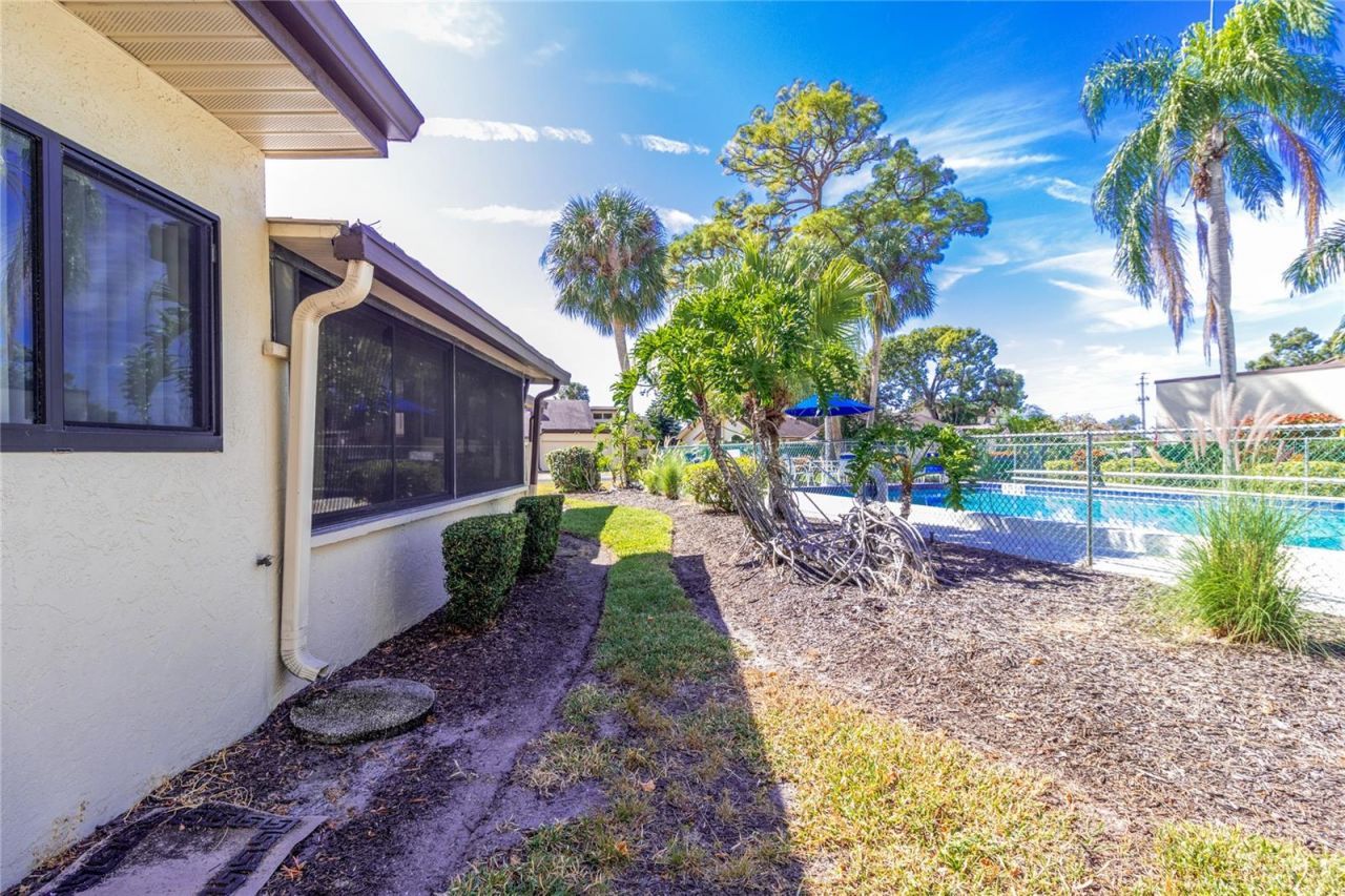 4641 La Jolla Drive, Bradenton, FL 34210 Photo