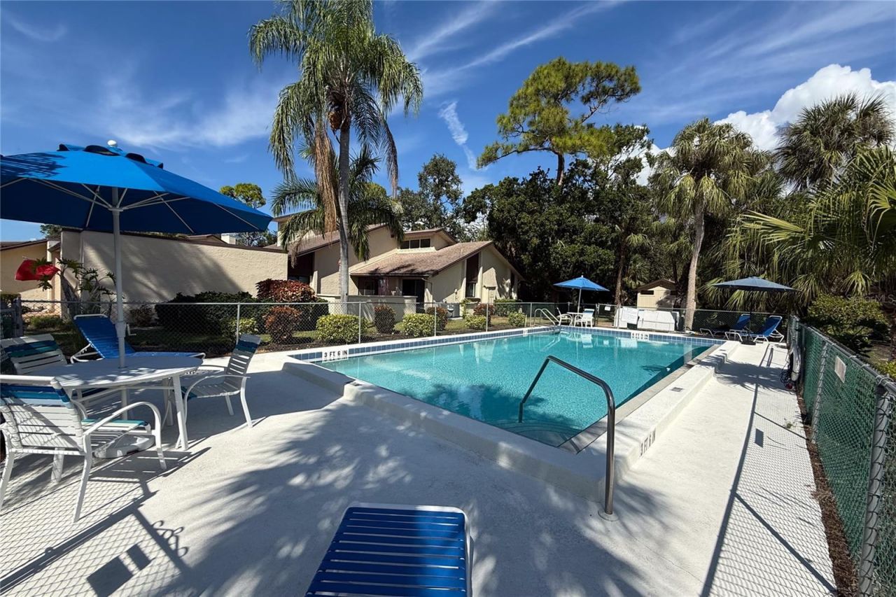 4641 La Jolla Drive, Bradenton, FL 34210 Photo