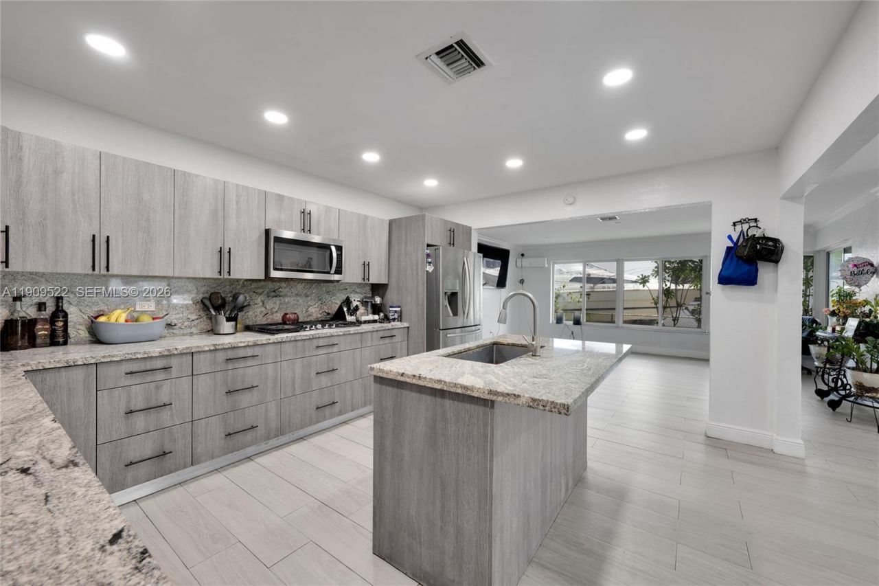 6221 SW 26th St, Miramar, FL 33023 Photo