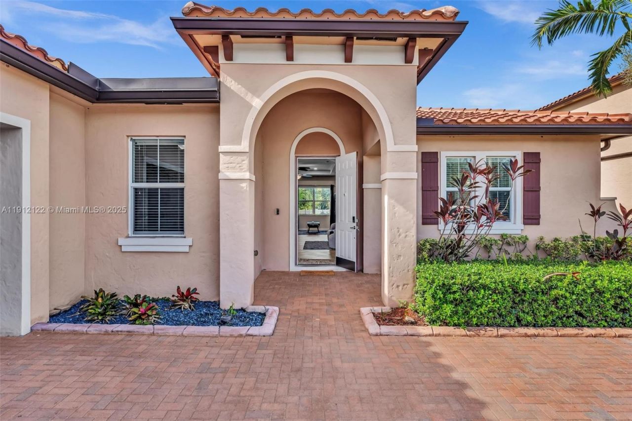 13220 SW 13th St, Davie, FL 33325 Photo