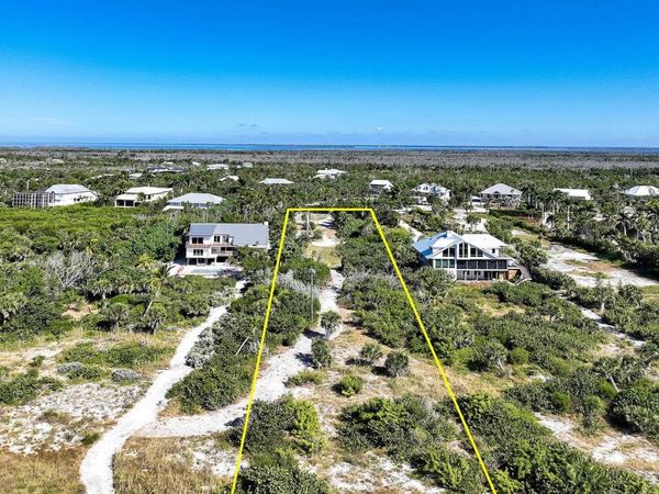 5085 Joewood Dr, Sanibel, FL 33957