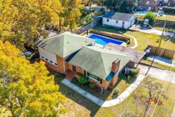 2900 Pruitt Drive photo 4