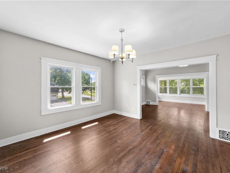 1683 Colonial Drive, Cleveland, OH 44118 Photo 10