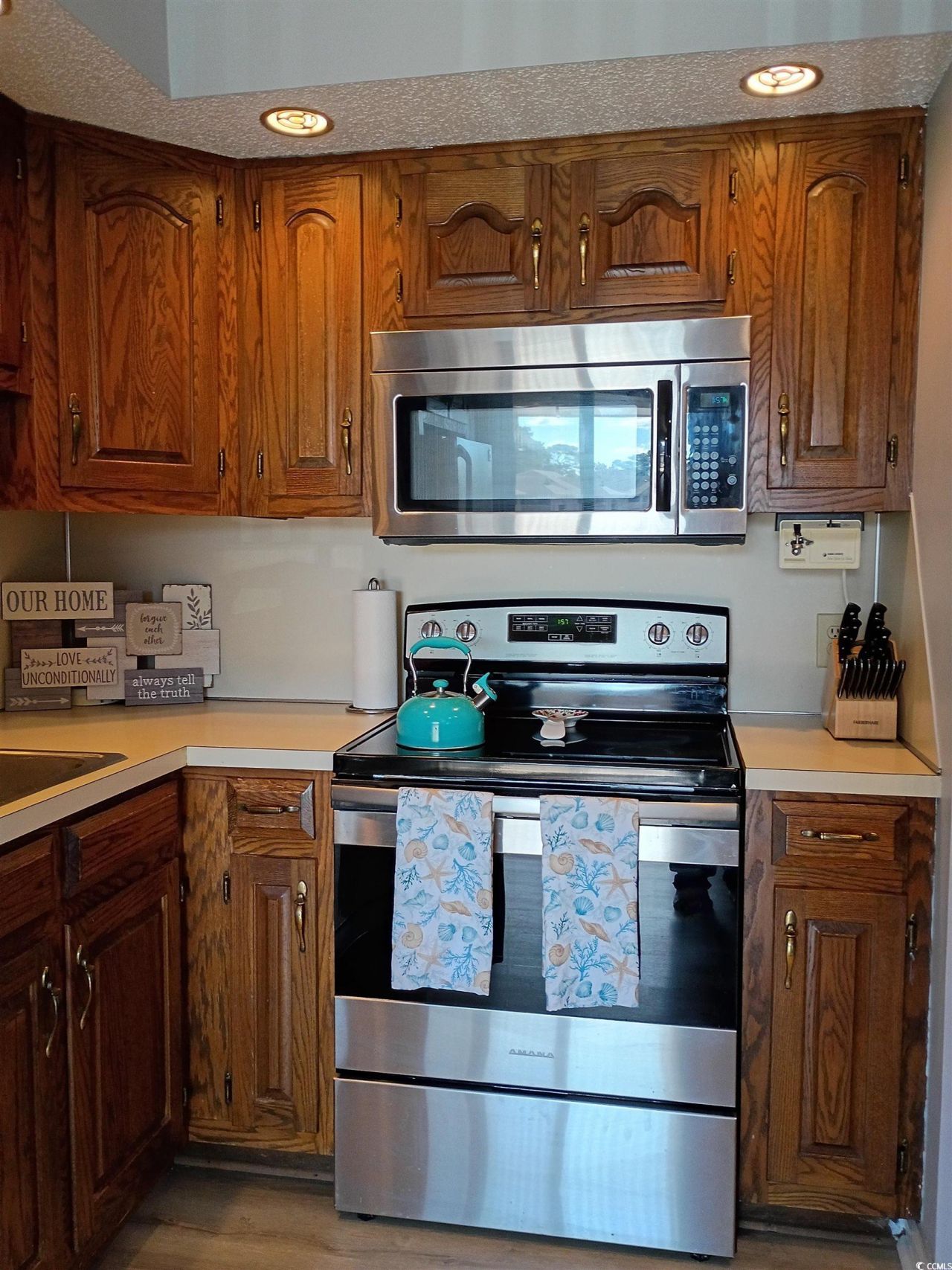 4234 Pinehurst Circle Photo 11