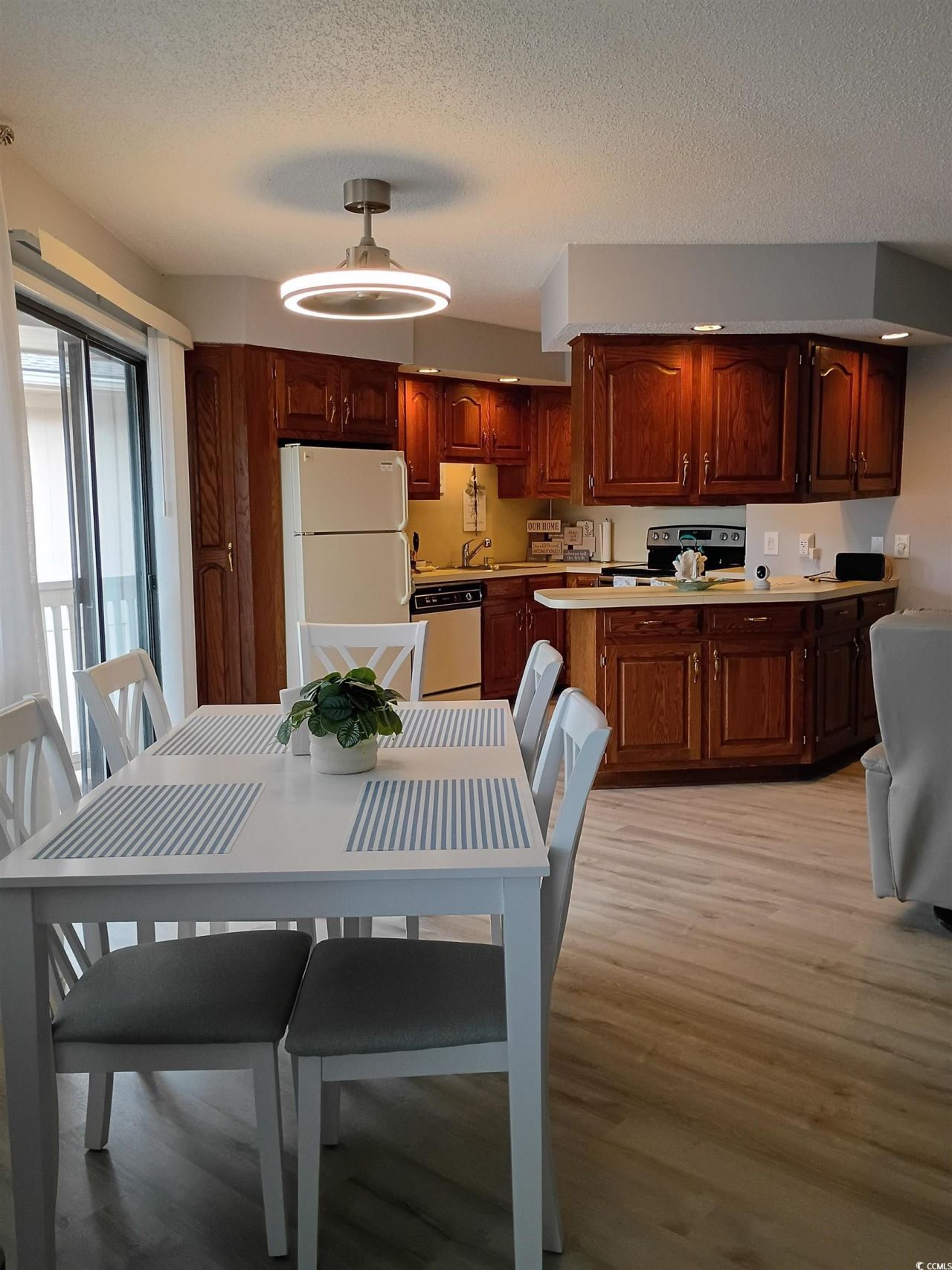 4234 Pinehurst Circle Photo 33