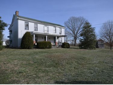 1065 Moorefield Road, Carlisle, KY 40311