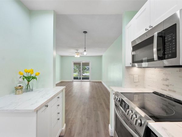 1951 NE 39th Street, Unit 156, Lighthouse Point, FL 33064