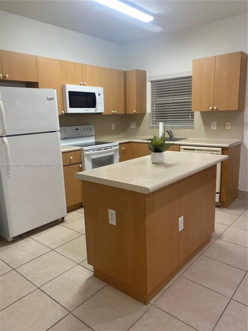 2953 SE 15th Ter, Homestead, FL 33035 Photo