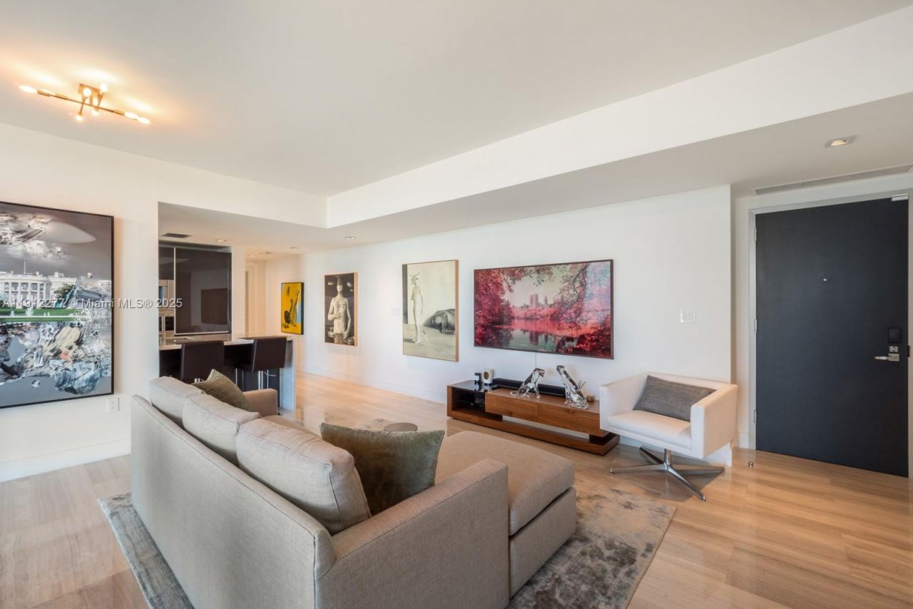 1451 Brickell Ave, Unit 2405, Miami, FL 33131 Photo