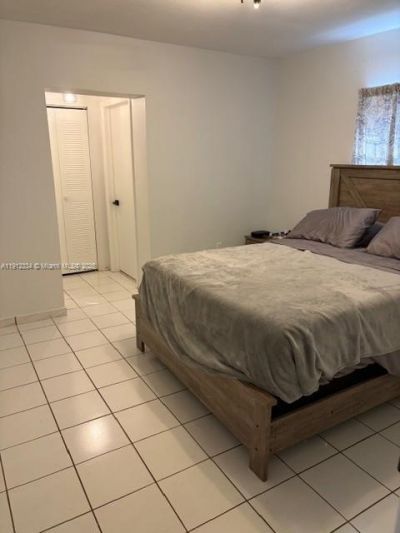 1911 SW 23rd St, Miami, FL 33145 Photo