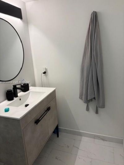 1911 SW 23rd St, Miami, FL 33145 Photo