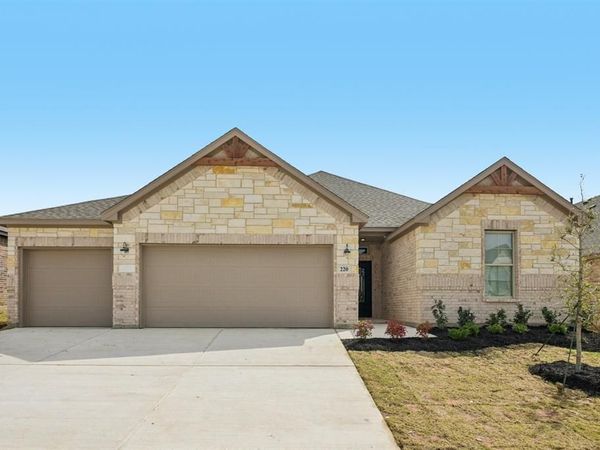 220 Cheyenne Trail, Alvarado, TX 76009