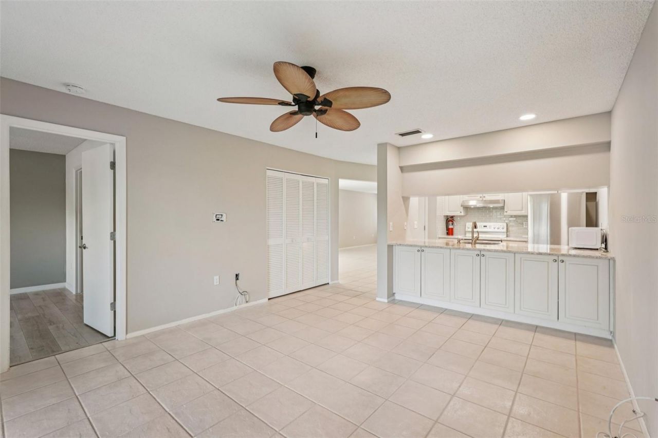 5755 Avista Drive, Unit 5755, Sarasota, FL 34243 Photo