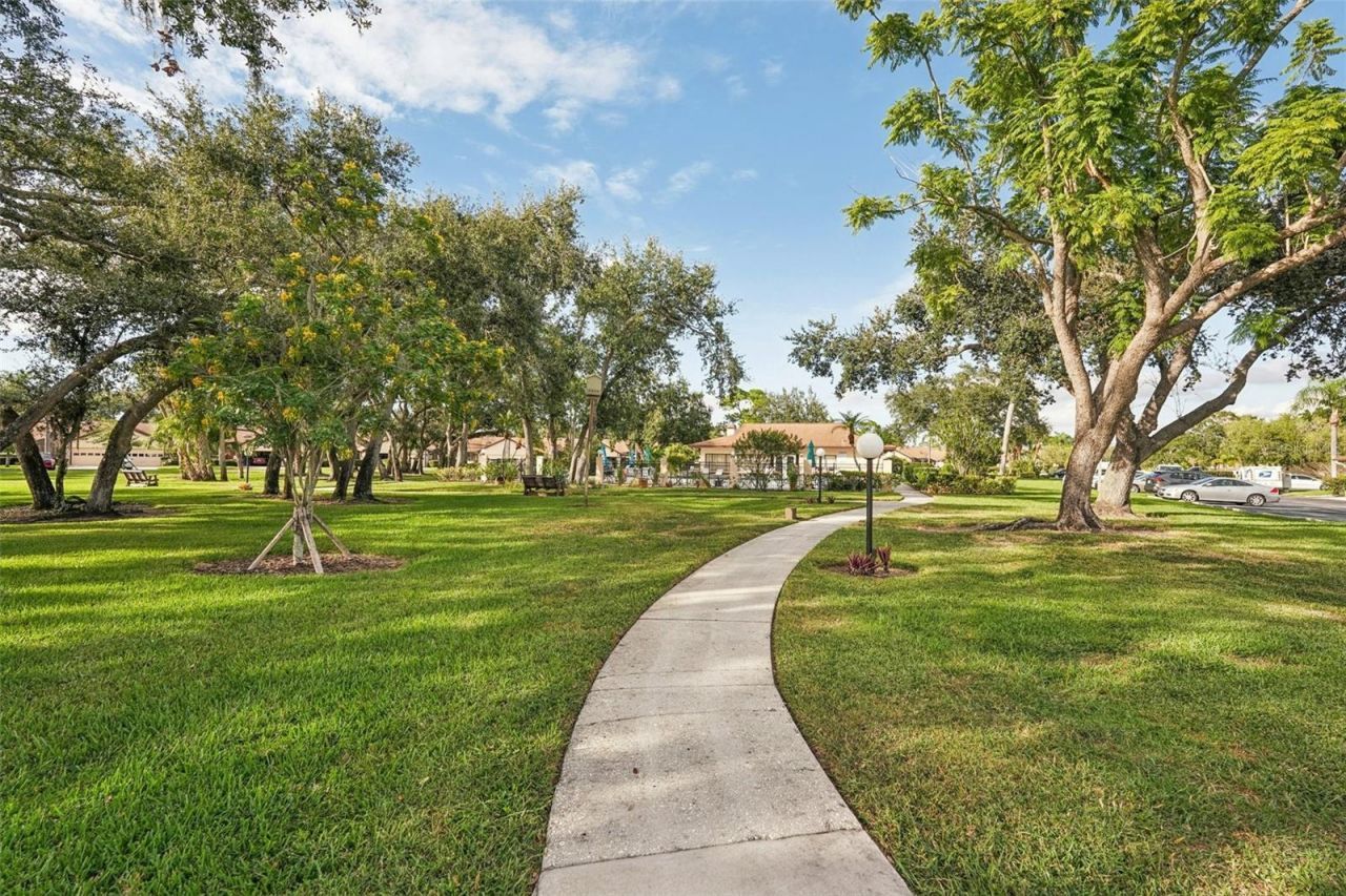 5755 Avista Drive, Unit 5755, Sarasota, FL 34243 Photo
