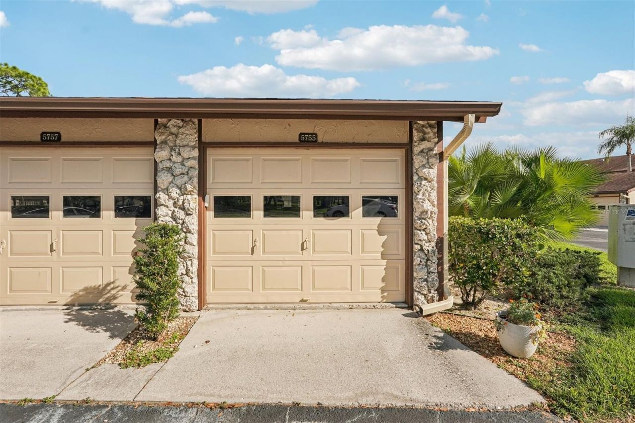 5755 Avista Drive, Unit 5755, Sarasota, FL 34243 Photo