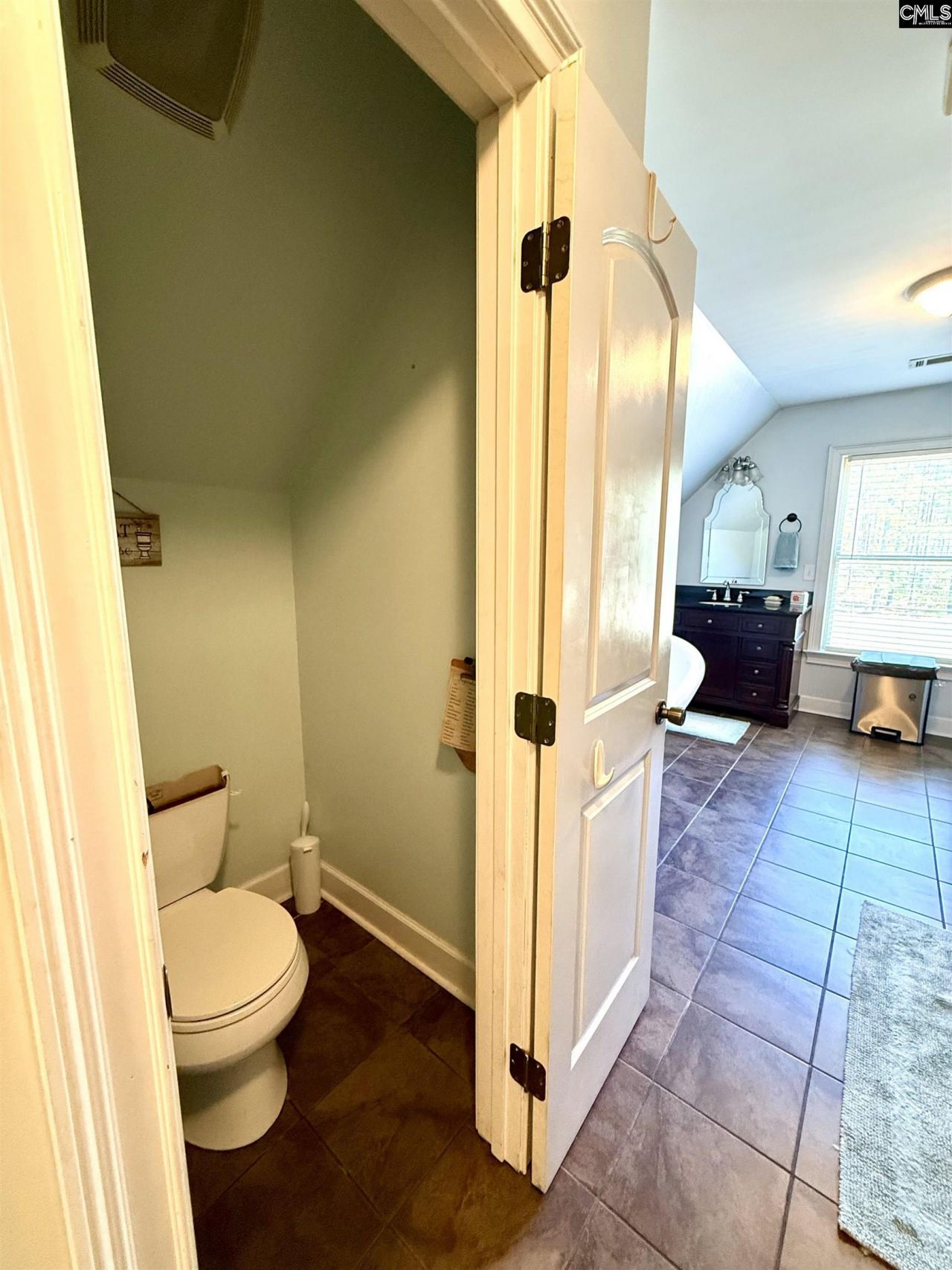 142 Sturkie Street Photo 13