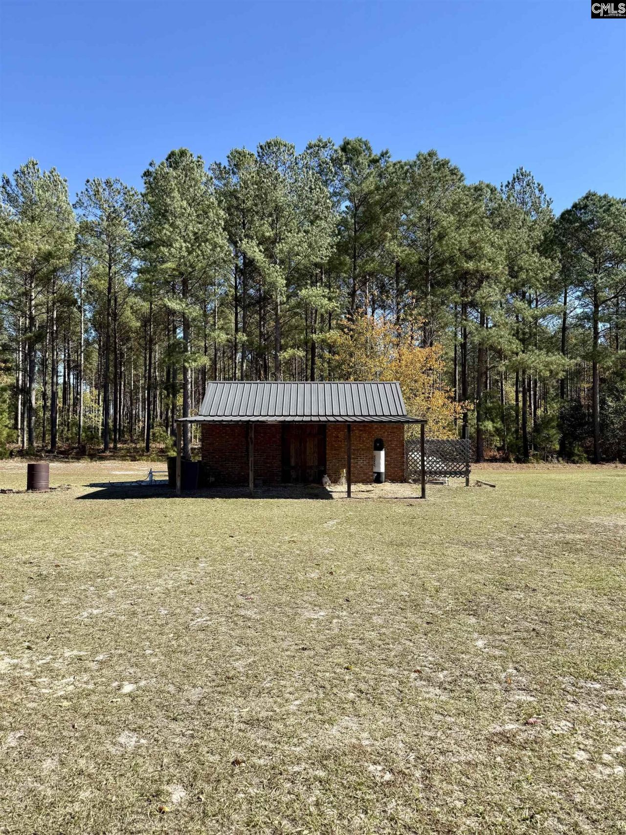 142 Sturkie Street Photo 21