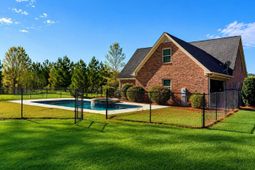 142 Sturkie Street photo 4