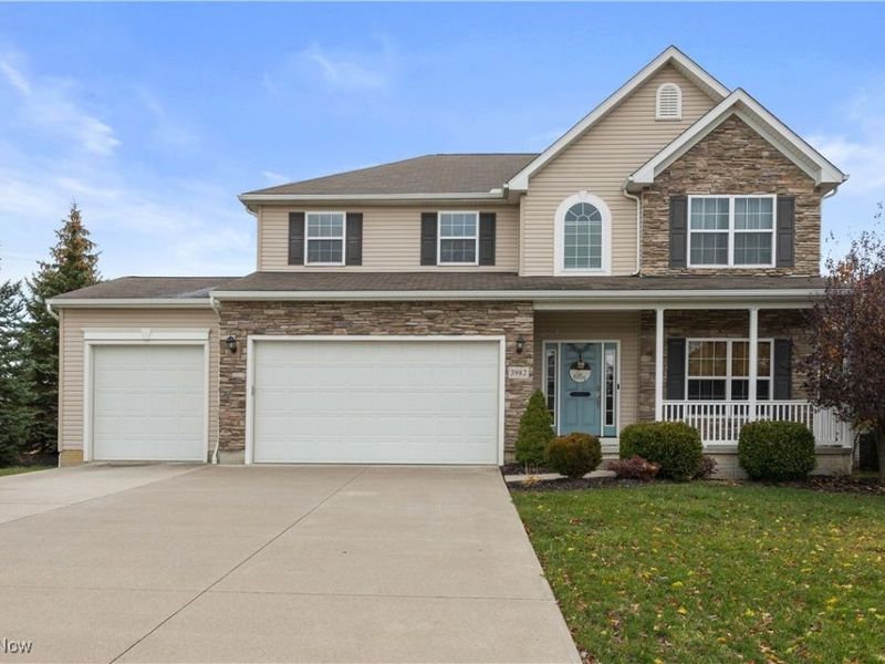 3982 Courtyard Drive, Lorain, OH 44053 Photo 2