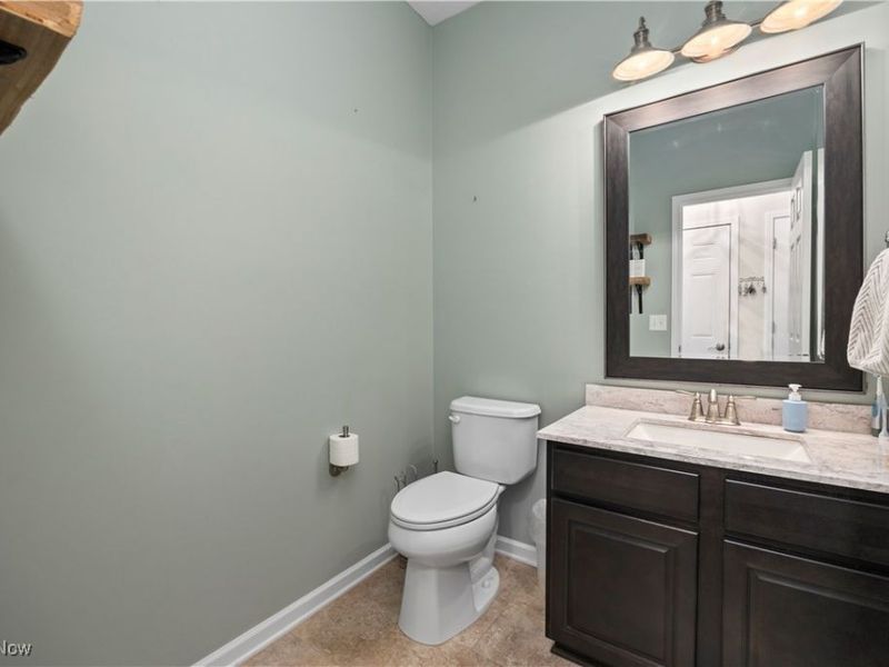 3982 Courtyard Drive, Lorain, OH 44053 Photo 22