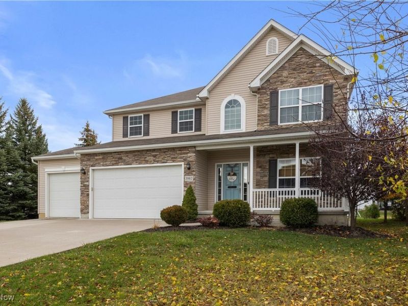 3982 Courtyard Drive, Lorain, OH 44053 Photo 3