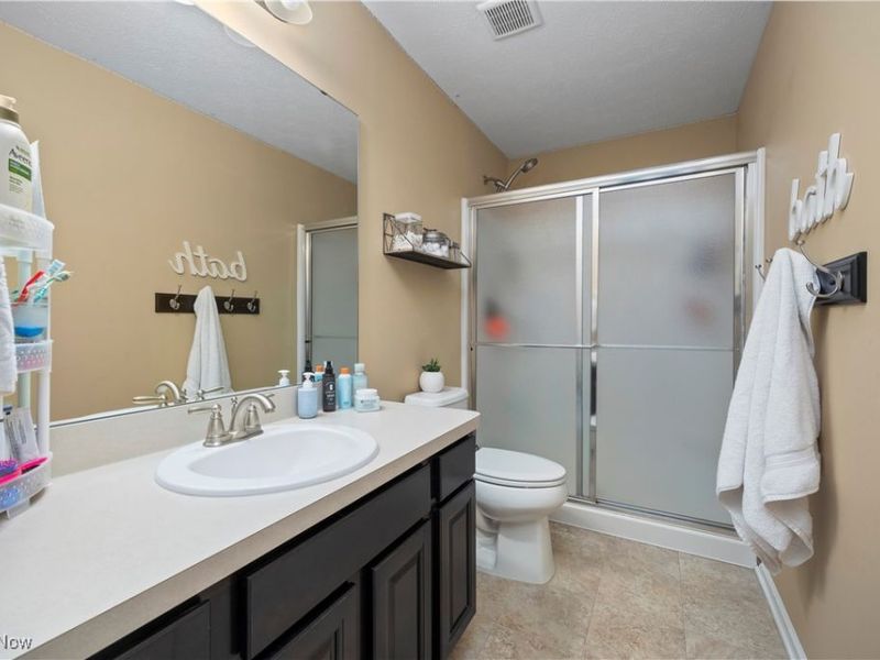 3982 Courtyard Drive, Lorain, OH 44053 Photo 41