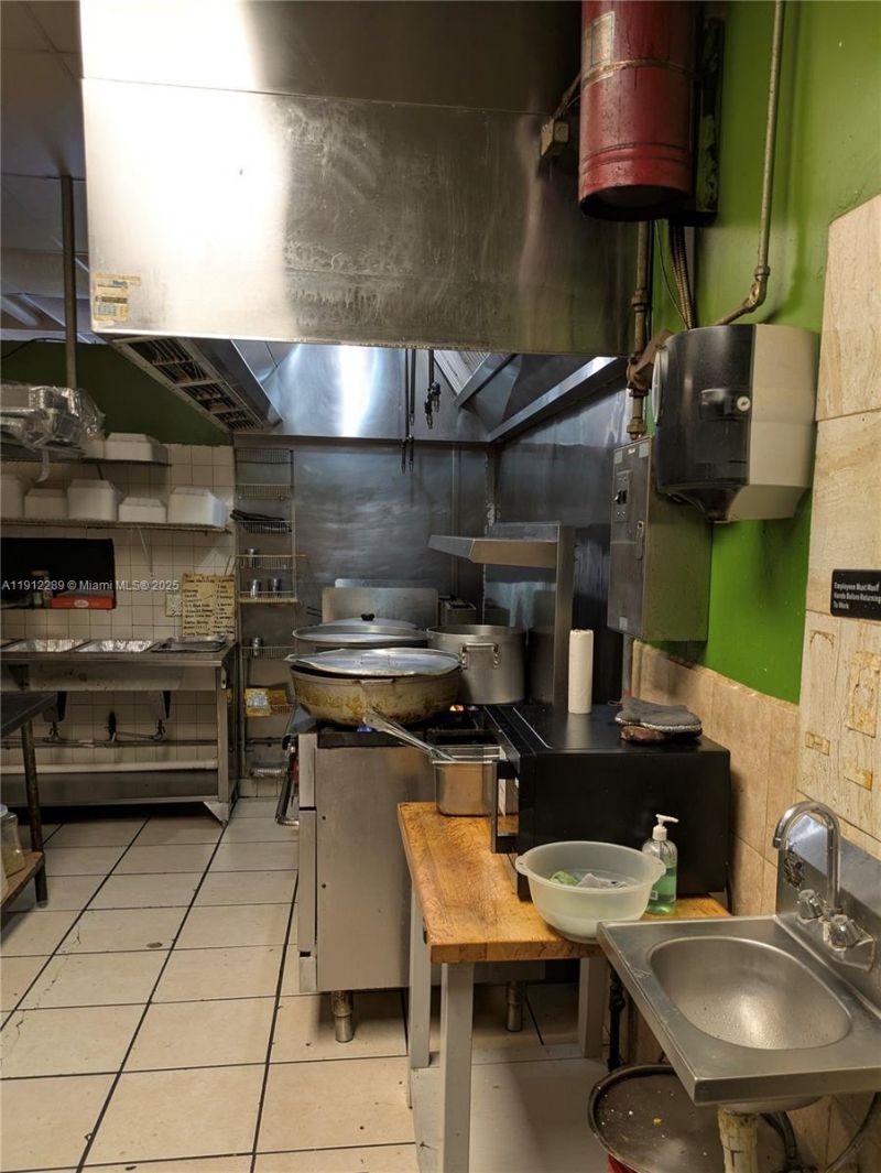 3453 SW Darwin Blvd, Port Saint Lucie, FL 34953 Photo