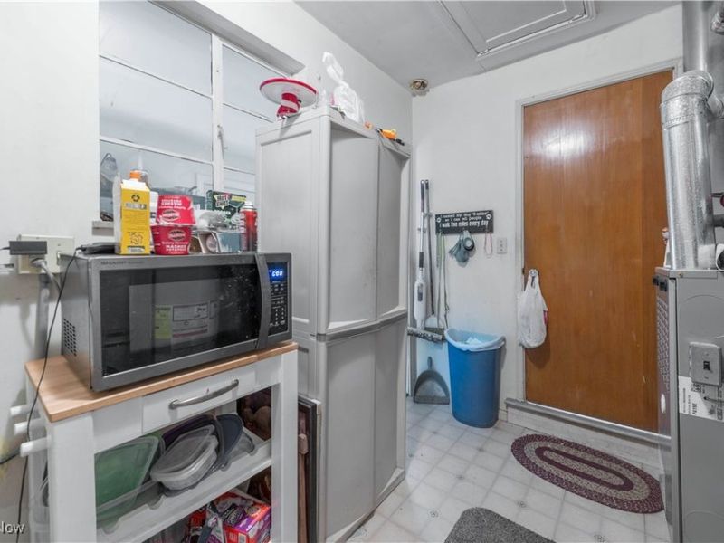 4210 W 217th Street, Cleveland, OH 44126 Photo 36