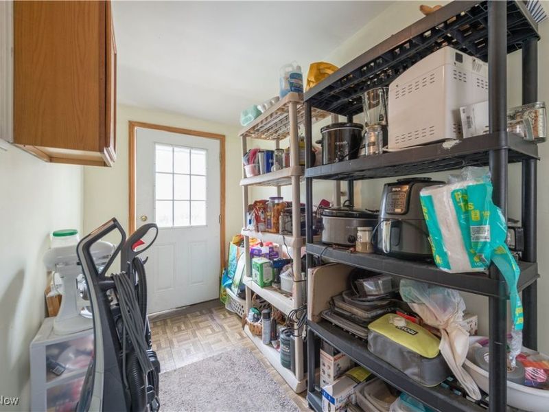 4210 W 217th Street, Cleveland, OH 44126 Photo 37