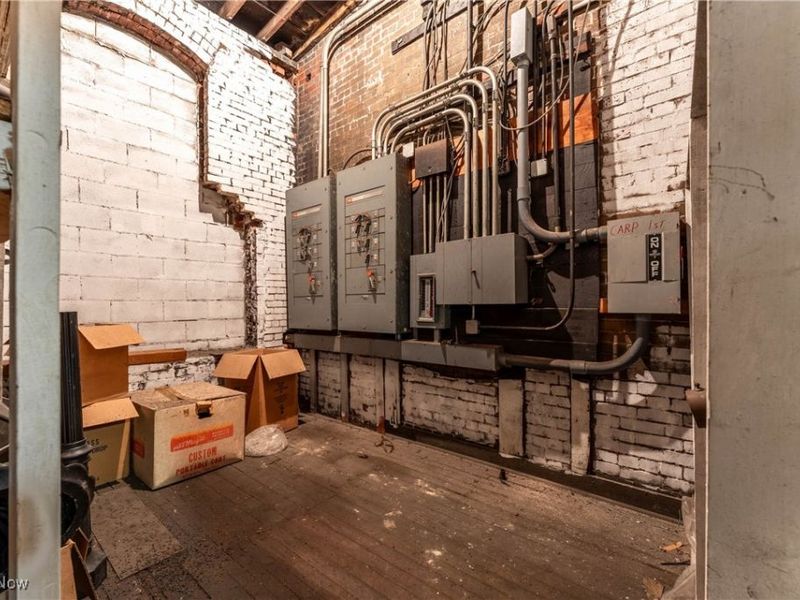 836 Savannah Avenue NE, Canton, OH 44704 Photo 19