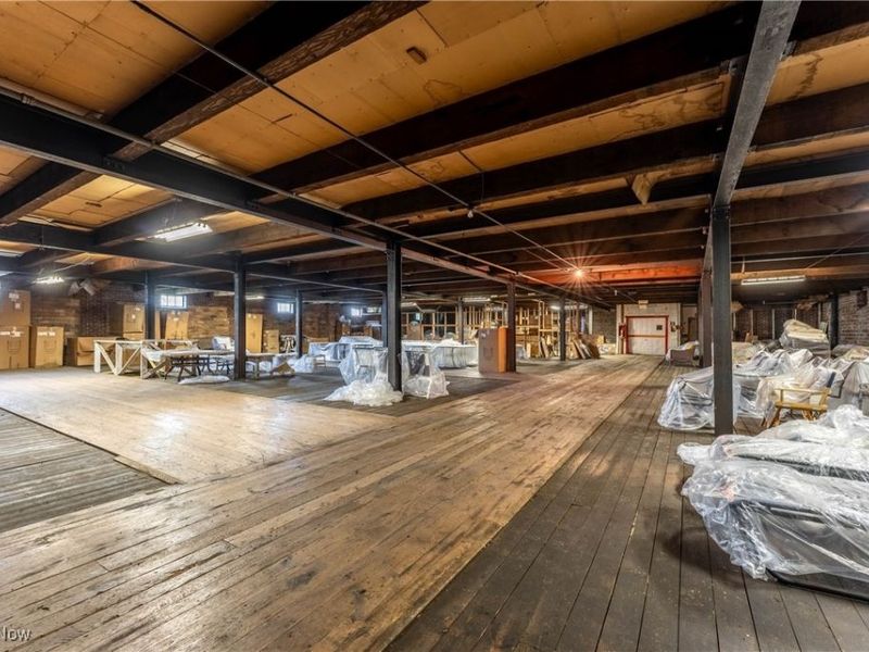 836 Savannah Avenue NE, Canton, OH 44704 Photo 29