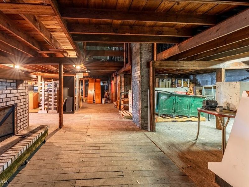 836 Savannah Avenue NE, Canton, OH 44704 Photo 35