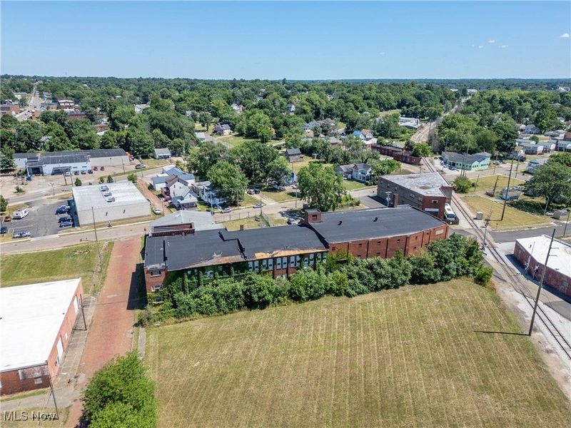 836 Savannah Avenue NE, Canton, OH 44704 Photo 6