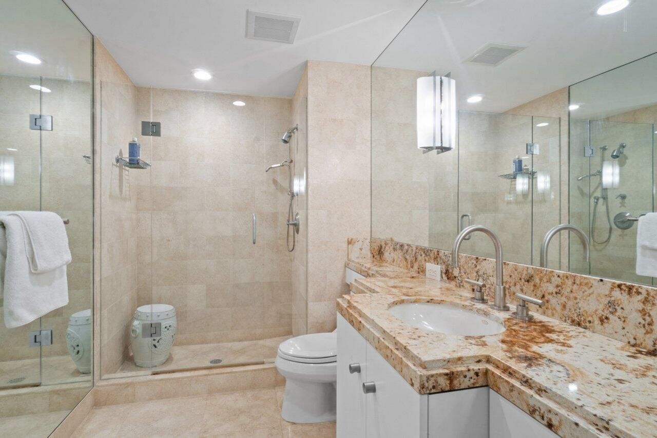 127 Peruvian Avenue, Unit 101, Palm Beach, FL 33480 Photo