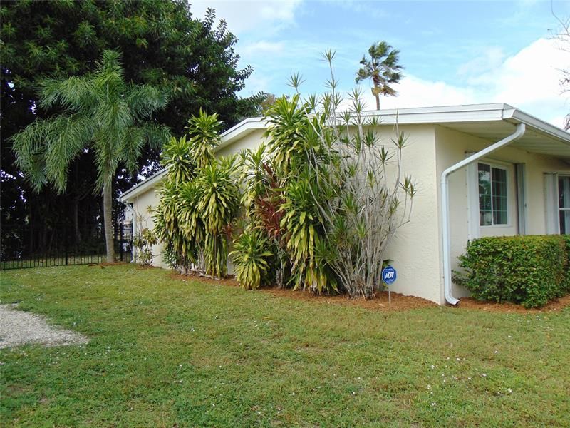 1925 NW 62nd Ter, Margate, FL 33063 Photo