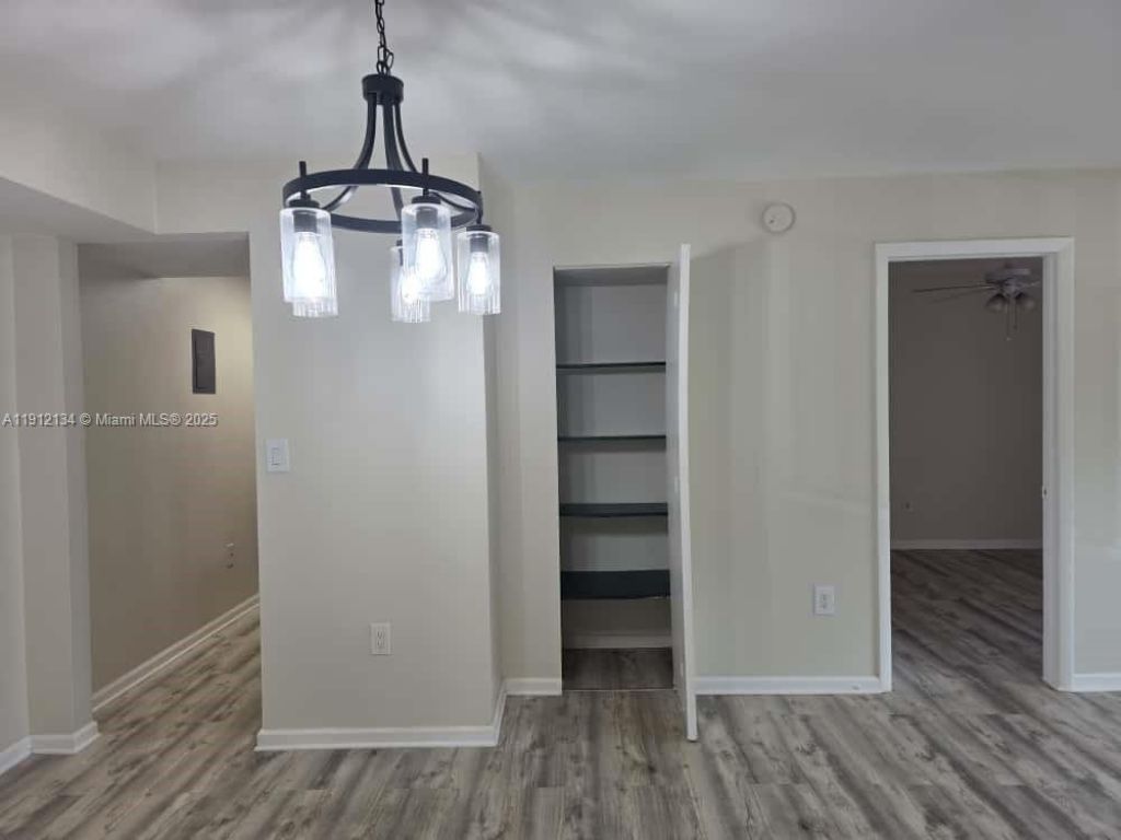 4721 NW 7th St, Unit 304-12, Miami, FL 33126 Photo