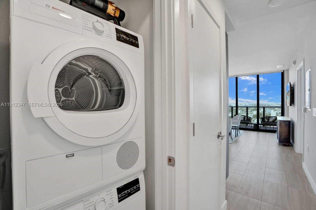 Please Call For Address, Unit 709, Miami Beach, FL 33141 Photo