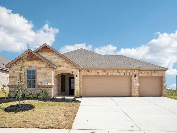 222 Cheyenne Trail, Alvarado, TX 76009