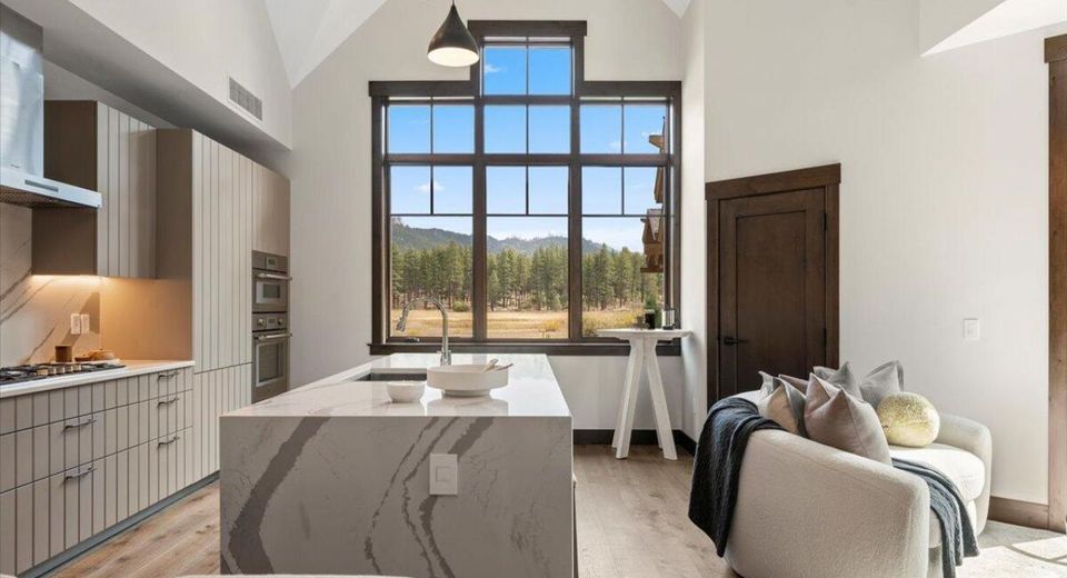 36 Beach Club Drive, Unit 606, Stateline, NV 89449 Photo