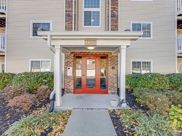 120 Carrington Lane, Unit 208, Loveland, OH 45140