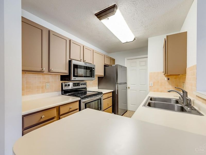 120 Carrington Lane, Unit 208, Loveland, OH 45140 Photo 13