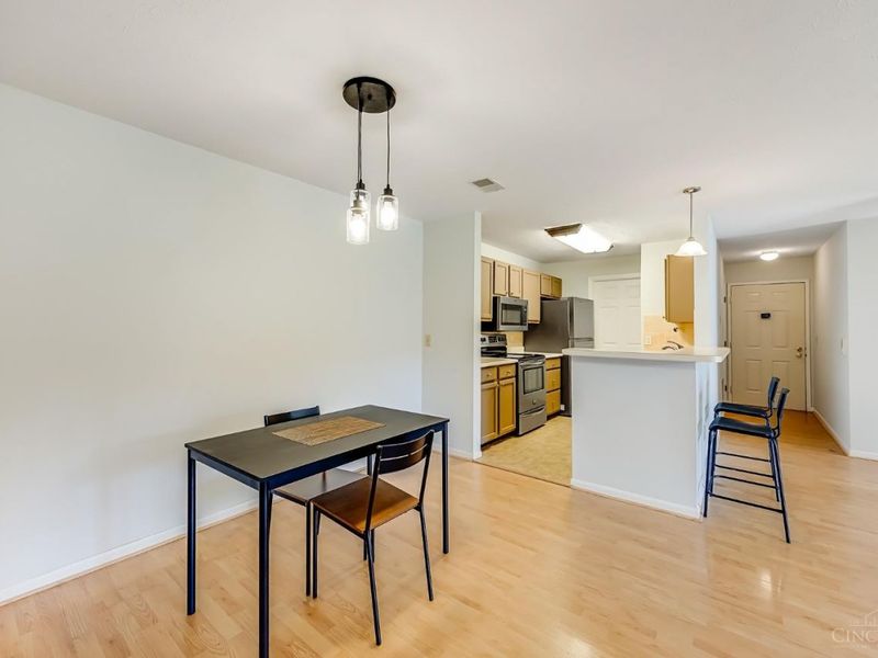 120 Carrington Lane, Unit 208, Loveland, OH 45140 Photo 7