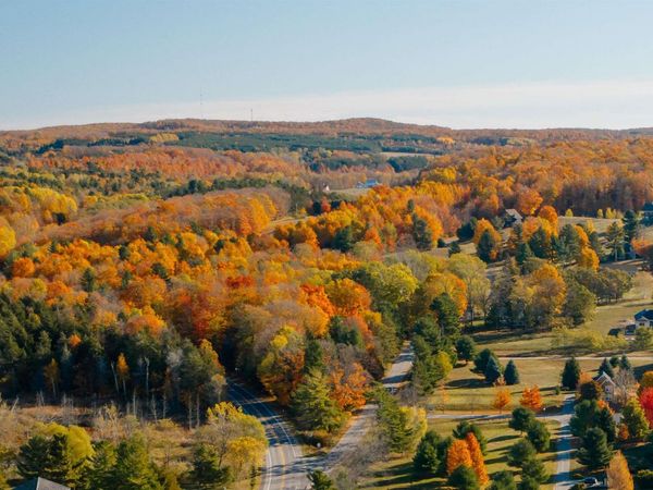 3 Front Street W, Empire, MI 49630