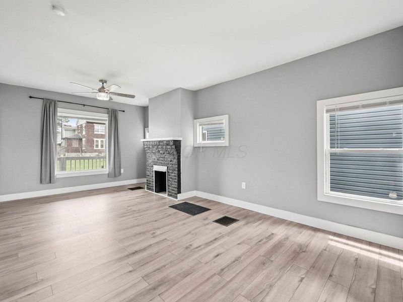 1025 Howard . , Columbus, OH 43201 Photo 19