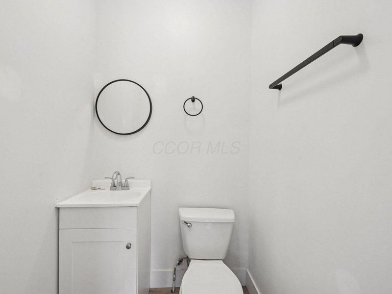 1025 Howard . , Columbus, OH 43201 Photo 27