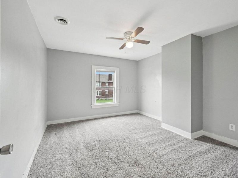 1025 Howard . , Columbus, OH 43201 Photo 36