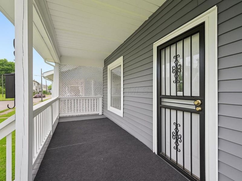 1025 Howard . , Columbus, OH 43201 Photo 5