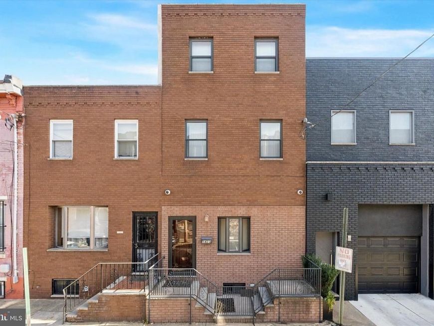 1423 S 8th Street, Philadelphia, PA 19147 Main Photo