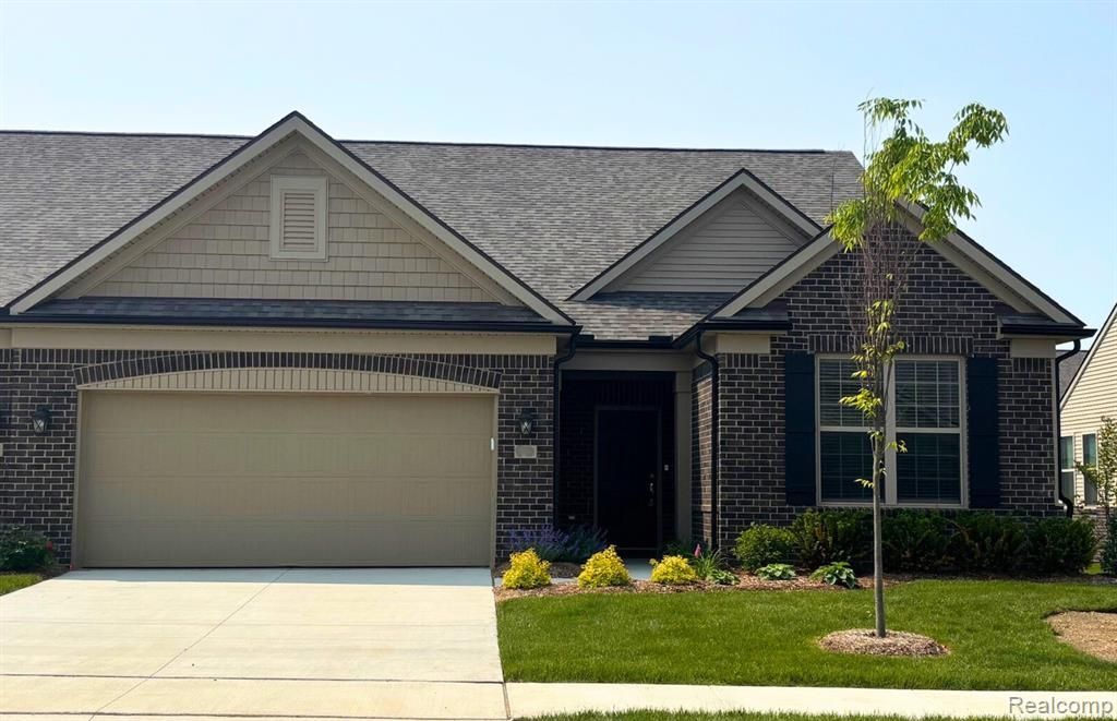 867 Kelpie Drive, Pittsfield Township, MI 48108 Main Photo