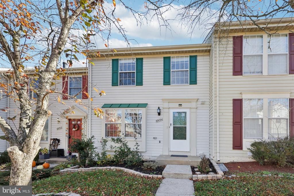 43494 Postrail Square, Ashburn, VA 20147 Main Photo